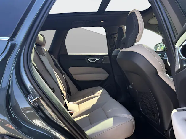 Volvo XC60 2.0 B5 MH Ultra Bright AWD