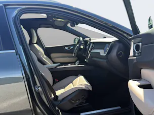 Volvo XC60 2.0 B5 MH Ultra Bright AWD