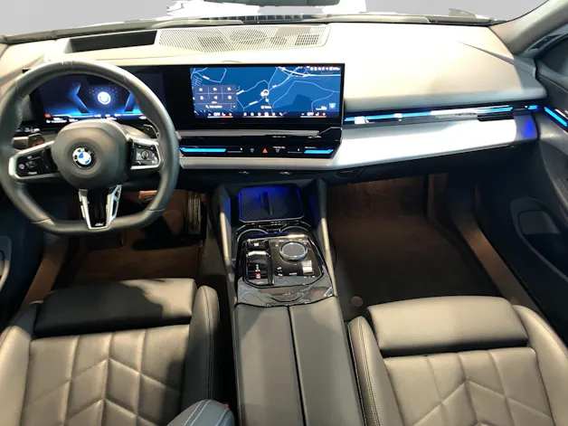 BMW 520d xDrive 48V Touring M Sport Steptronic