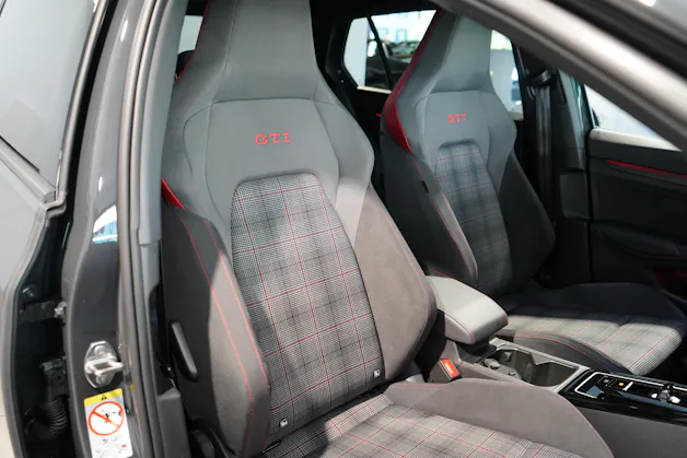 VW Golf VIII 2.0 TSI GTI DSG