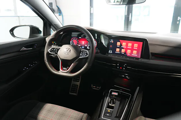 VW Golf VIII 2.0 TSI GTI DSG