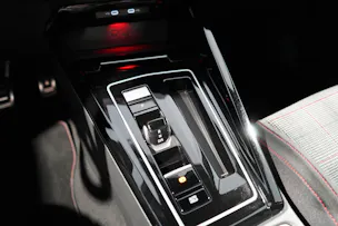 VW Golf VIII 2.0 TSI GTI DSG