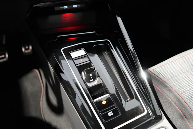 VW Golf VIII 2.0 TSI GTI DSG