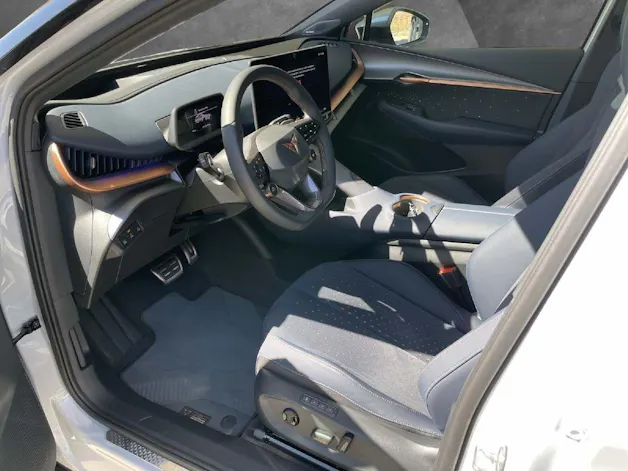 Cupra Tavascan VZ Adrenaline