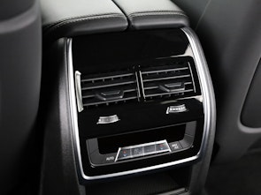 Vehicle image BMW X5 50e xDrive SAG