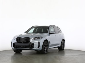 Vehicle image BMW X5 50e xDrive SAG