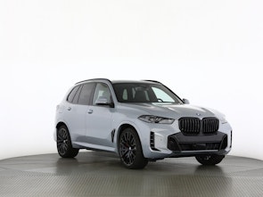 Vehicle image BMW X5 50e xDrive SAG