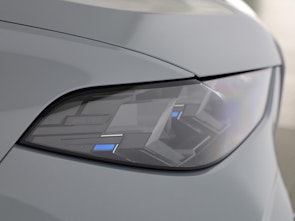 Vehicle image BMW X5 50e xDrive SAG