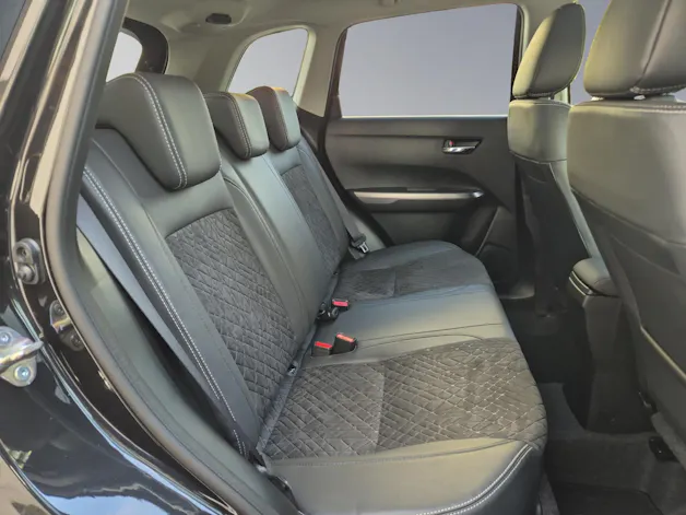 Suzuki Vitara 1.4 T Compact Top Hybrid 4x4