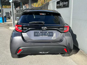 Toyota Yaris 1.5 VVT-i HSD Trend