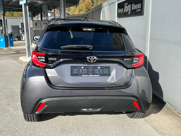 Toyota Yaris 1.5 VVT-i HSD Trend