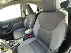 Toyota Yaris 1.5 VVT-i HSD Trend