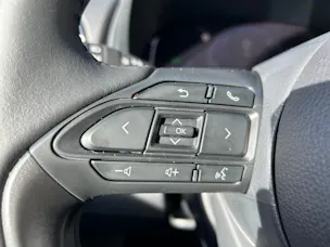 Toyota Yaris 1.5 VVT-i HSD Trend