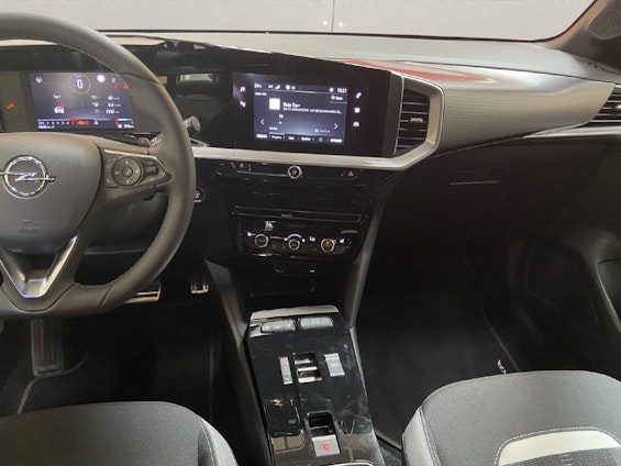 Vehicle image 6 Vehicle image 6