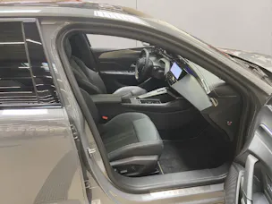 Peugeot 408 1.6 PHEV 180 GT