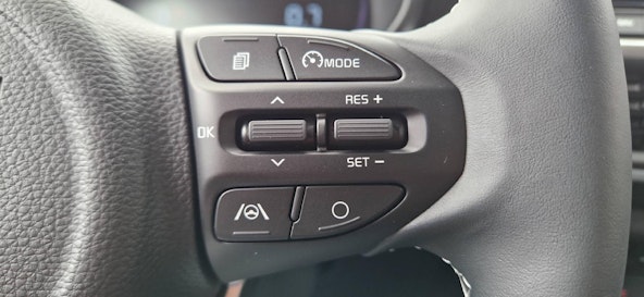 Vehicle image 9 Vehicle image 9