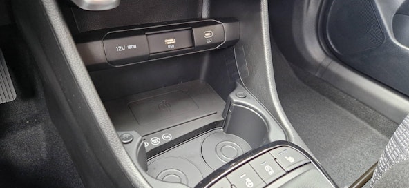 Vehicle image 7 Vehicle image 7