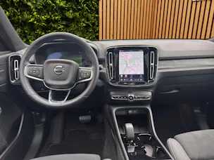 Volvo EX40 XCENTRIC Black Edition AWD
