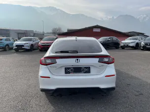 Honda Civic 2.0 i-MMD Advance