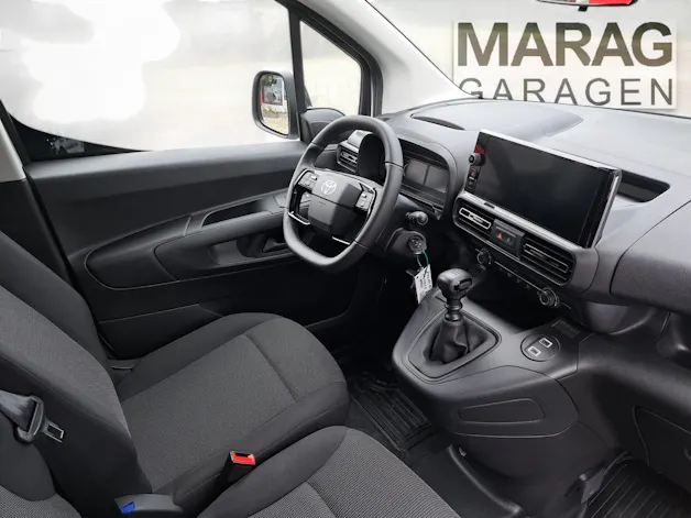 Toyota PROACE CITY Van L1 1.2 Active
