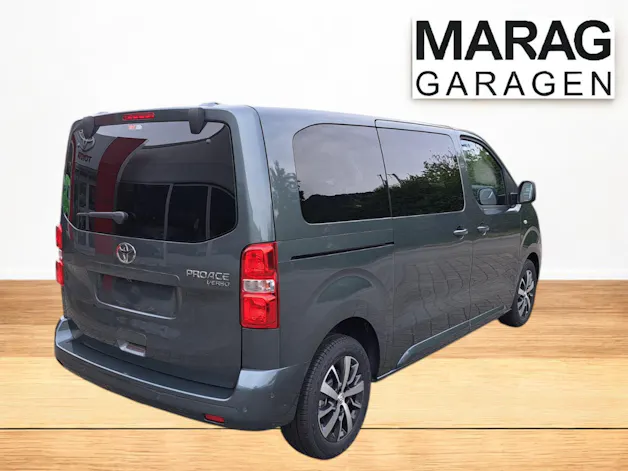 Toyota PROACE Verso L1 2.0 D Trend
