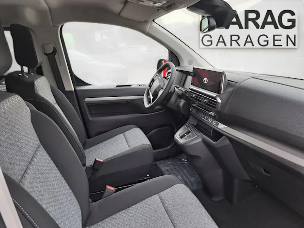 Toyota PROACE Verso L1 2.0 D Trend