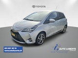 First vehicle image