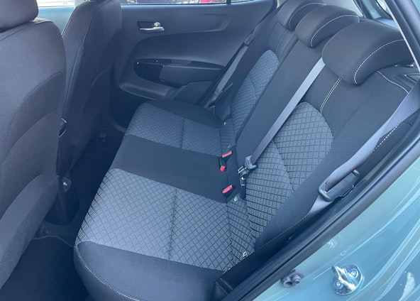 Vehicle image 11 Vehicle image 11