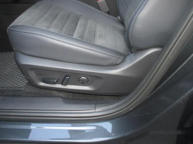 Mitsubishi Outlander 2.4 PHEV Invite 4x4
