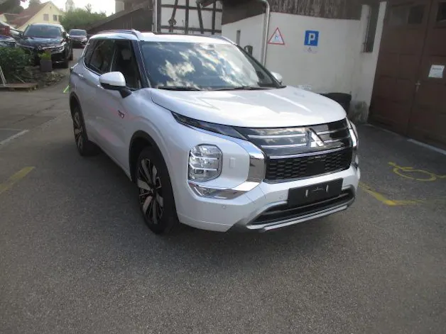 Mitsubishi Outlander 2.4 PHEV Instyle 4x4
