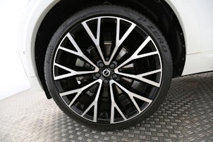 Vehicle image VOLVO XC60 2.0 T6 TE R-Design eAWD