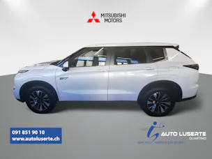Mitsubishi Outlander 2.4 PHEV Invite 4x4