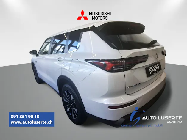 Mitsubishi Outlander 2.4 PHEV Invite 4x4