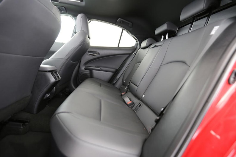 Vehicle image LEXUS UX