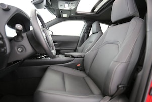 Vehicle image LEXUS UX 250h F-Line