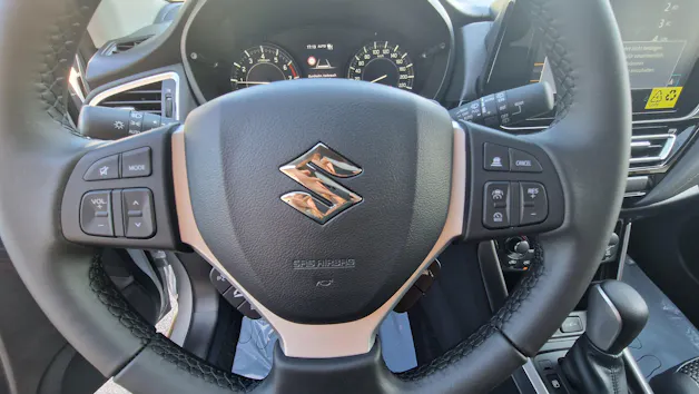 Suzuki S-Cross 1.4 T Compact Top Hybrid 4x4