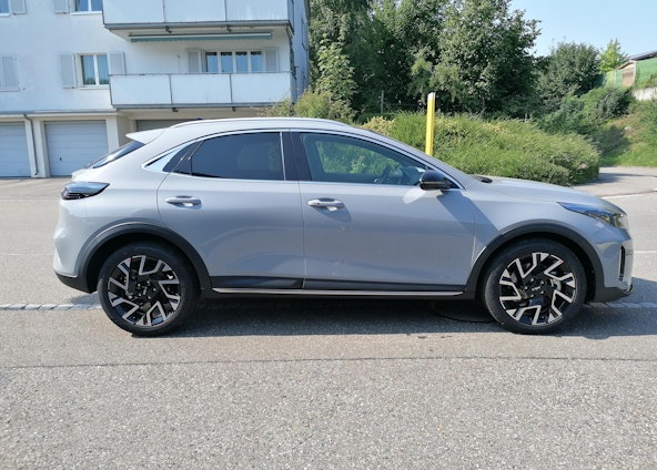 Vehicle image 4 Vehicle image 4