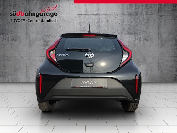 Vehicle image 29 Vehicle image 29