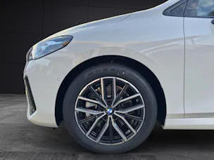BMW 223d xDrive Active Tourer