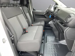 Peugeot e-Expert Kaw. Standard 75 kWh