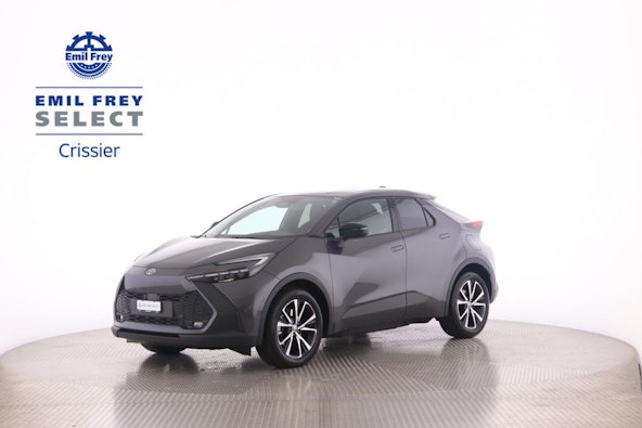 First vehicle image