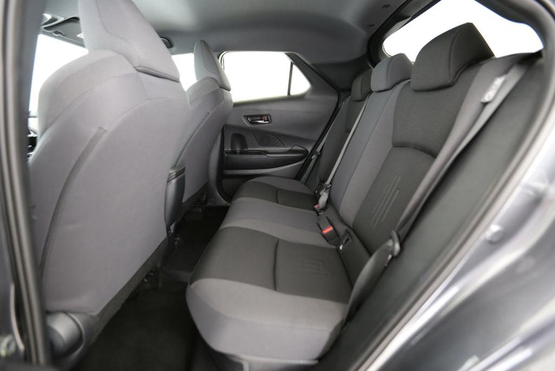 Vehicle image TOYOTA C-HR