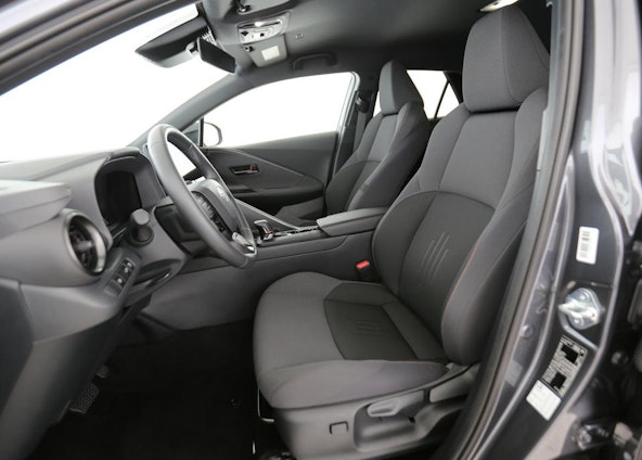 Vehicle image 3 Vehicle image 3