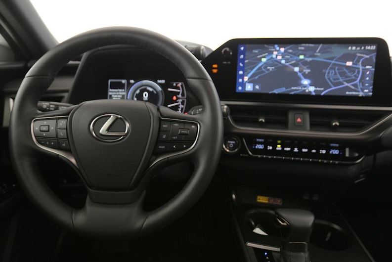 Vehicle image LEXUS UX