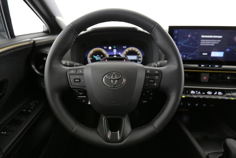 Vehicle image TOYOTA C-HR