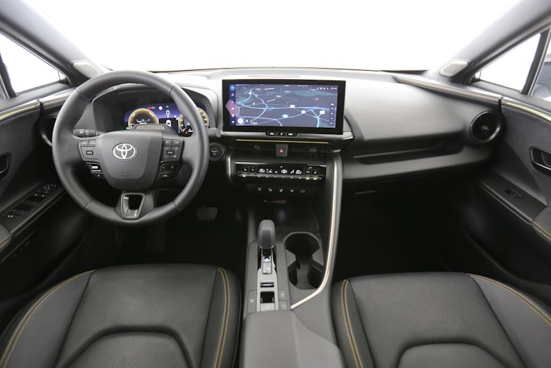 Vehicle image TOYOTA C-HR