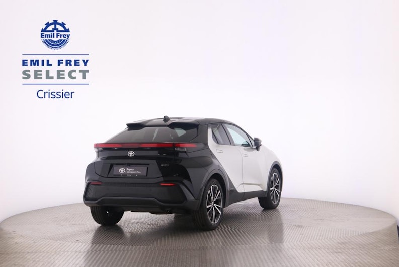 Vehicle image TOYOTA C-HR