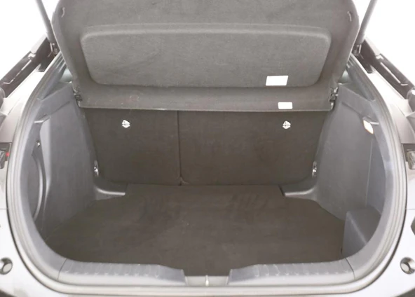 image du véhicule 10 image du véhicule 10