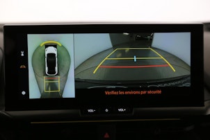 Vehicle image TOYOTA C-HR 2.0 HEV Style Premiere 4x4