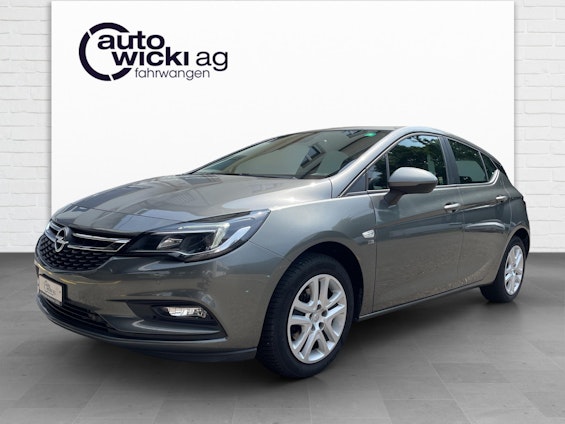 First vehicle image